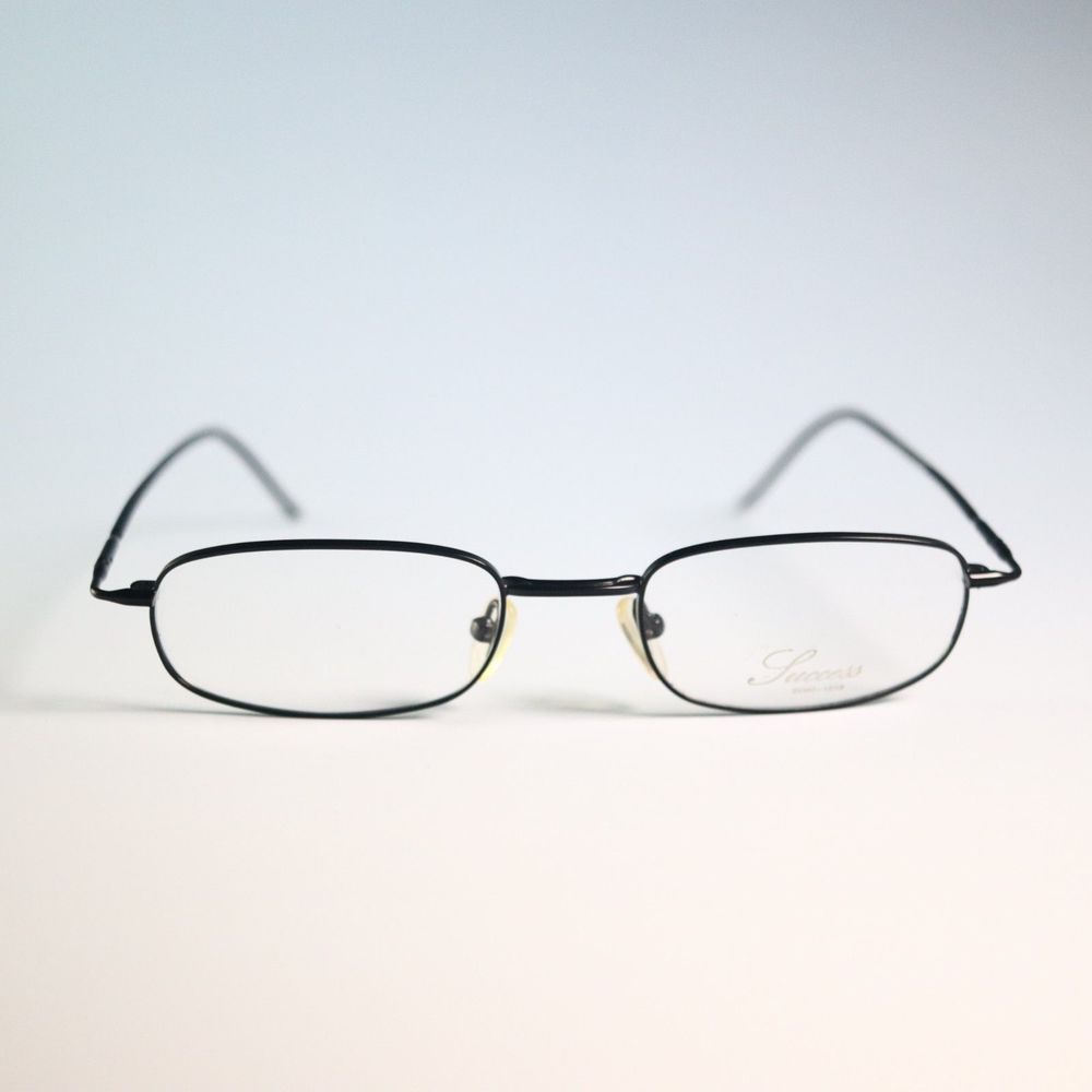 Success Oval black slim frame eyeglasses SS-207 50-18 135 Mat Black eyewear N14